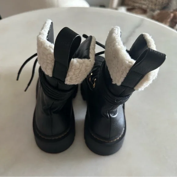 Missguided Snow Boots - Picture 6 of 7
